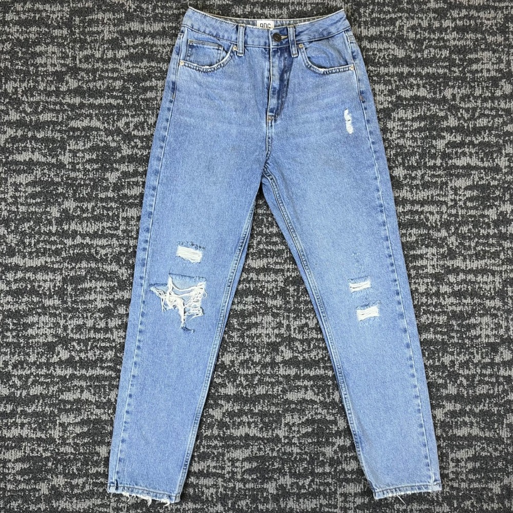BDG Mom Jeans Womens W27 L32 Blue Light Wash Distressed High Rise Denim